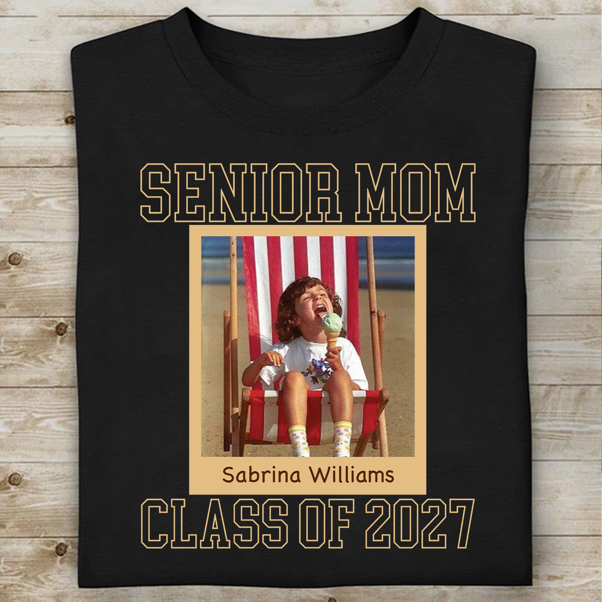 Custom Photo Senior Mom 2027 Vintage Dark Shirt, Class Of 2027 Tee, Personalized Graduation Gift 685686