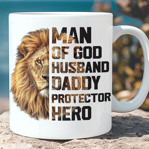 Christian Dad Mug | Man of God Coffee Mug with Bible Verse & Lion | Jesus Gift for Religious Father, Father’s Day Christian Gift Idea 682250