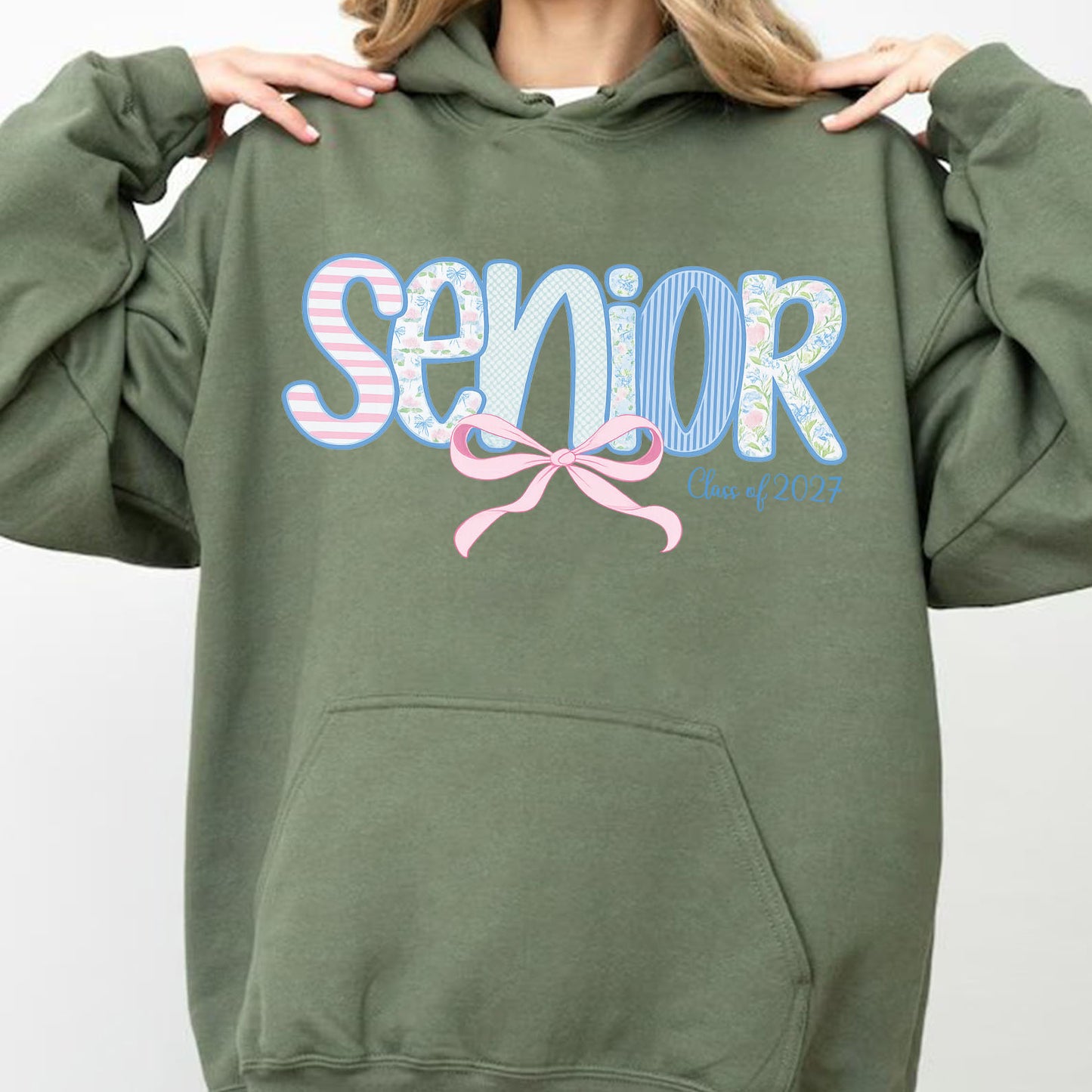 Personalized Senior Shirt, Senior 2027 Dark Tee, Custom Graduation Year, Floral Bow Class of 2027 Gift 685653