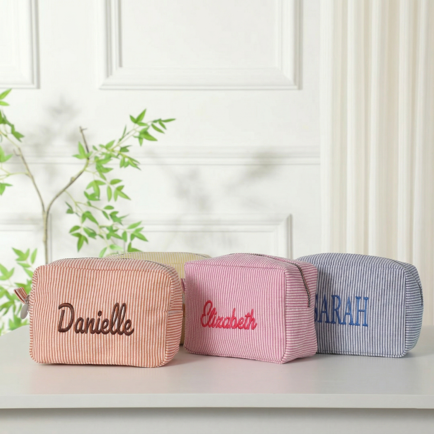 Personalized Monogrammed Seersucker Toiletry Bag | Custom Name Makeup Bag Gift For Women | Mother's Day Gifts Bag 684740