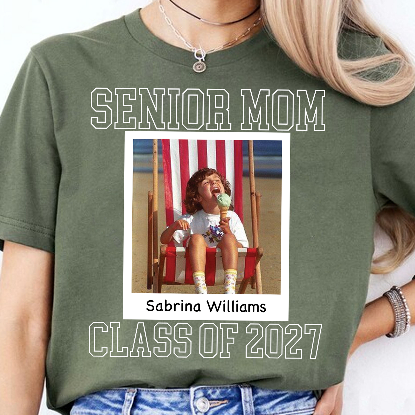 Custom Photo Senior Mom 2027 Vintage Dark Shirt, Class Of 2027 Tee, Personalized Graduation Gift 685686