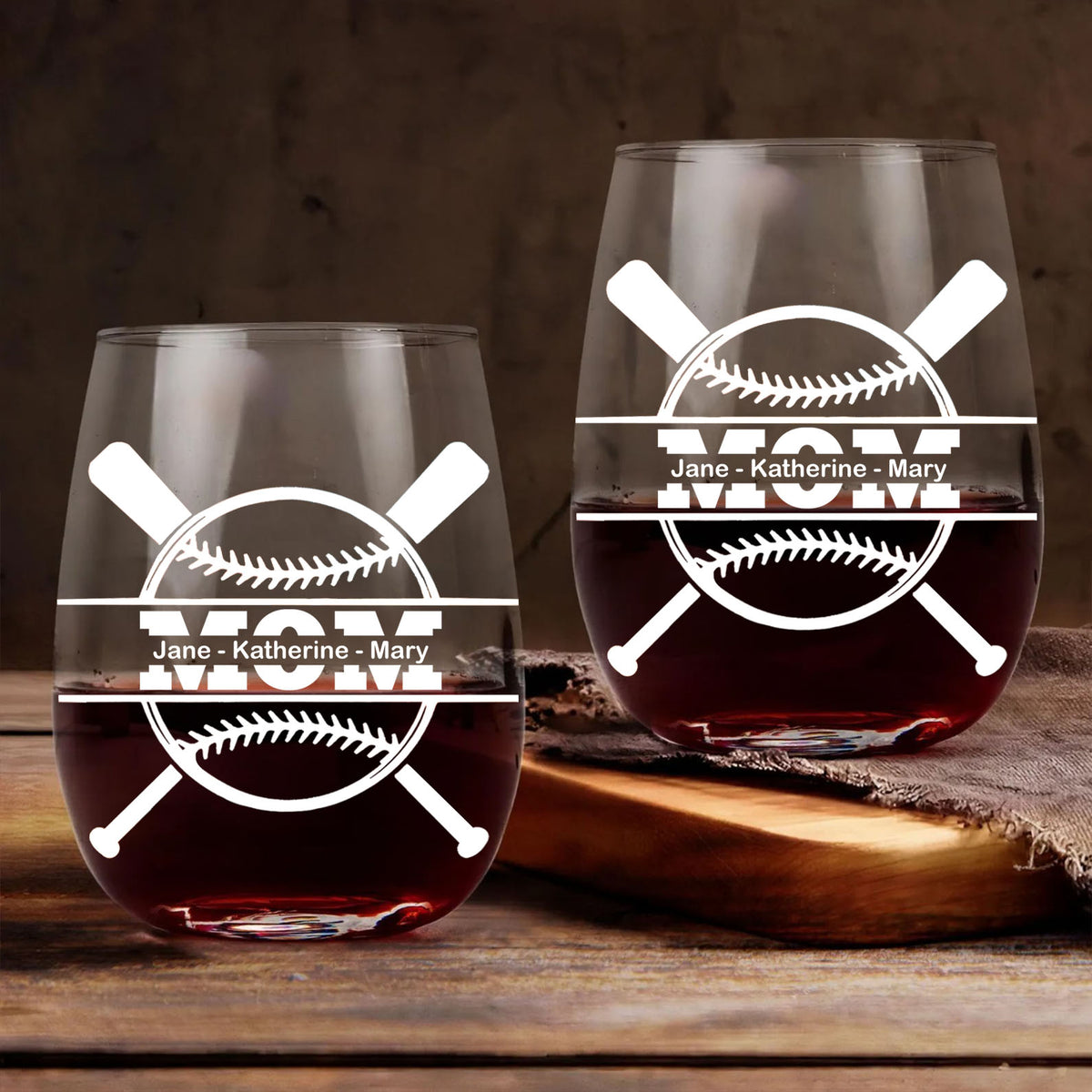Personalized Baseball Mom Wine Glass | Custom Kids' Name Wine Glass| Baseball Gift For Mom 682709