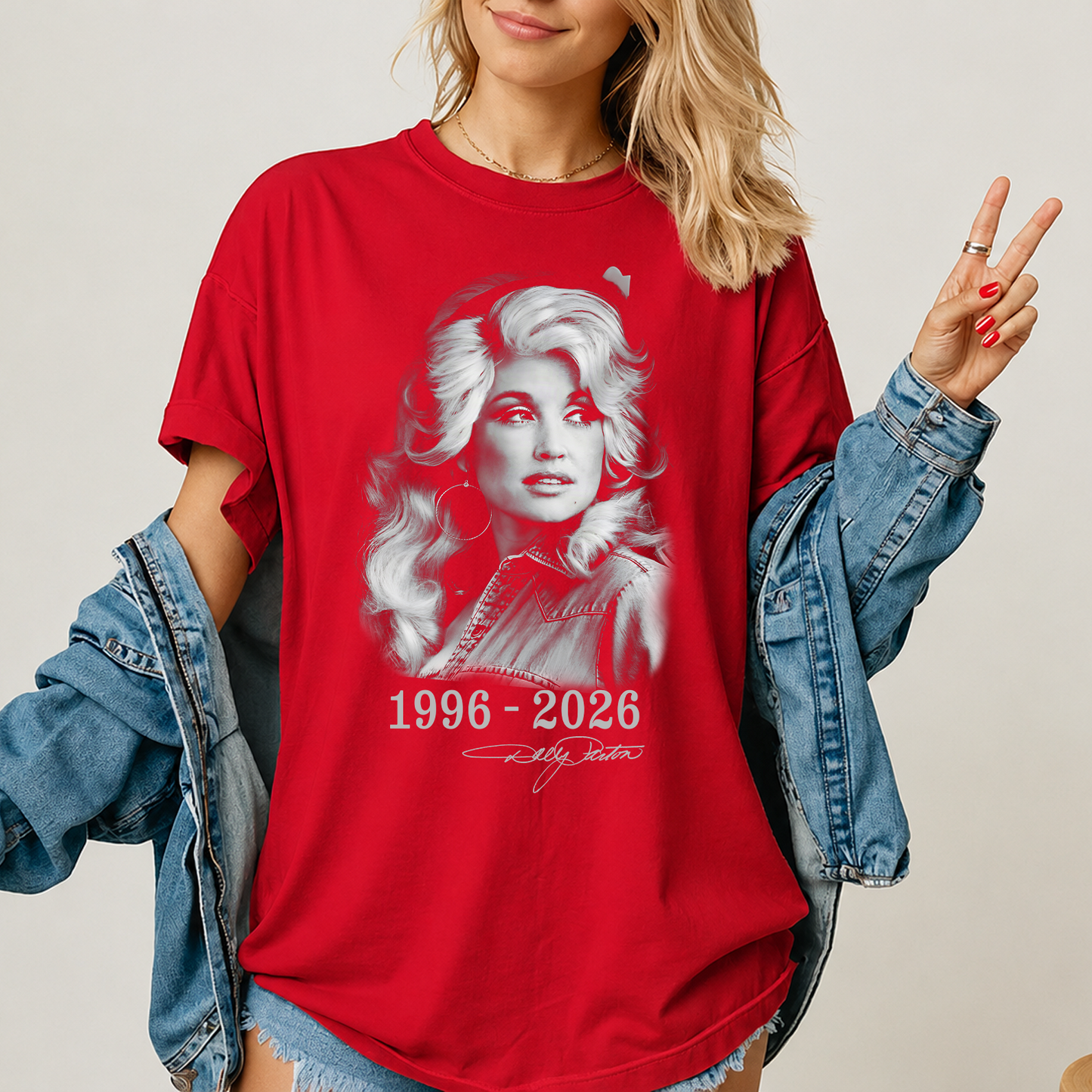 Retro Black & White Portrait Dolly Parton Memorial Shirt - Vintage Tribute Graphic Tee 686051