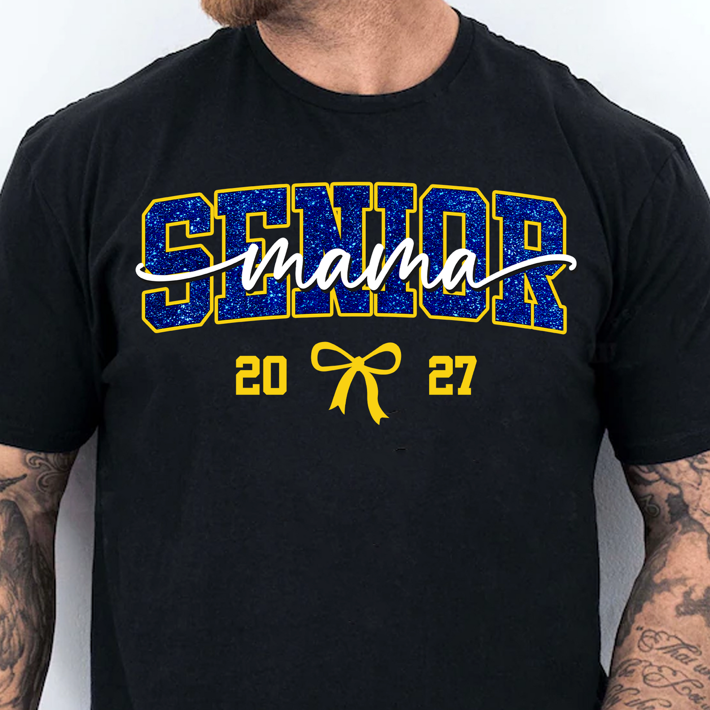 Personalized Senior Mama Dark Shirt, Class Of 2027 Tee, Sparkle Graduation Gift 685675
