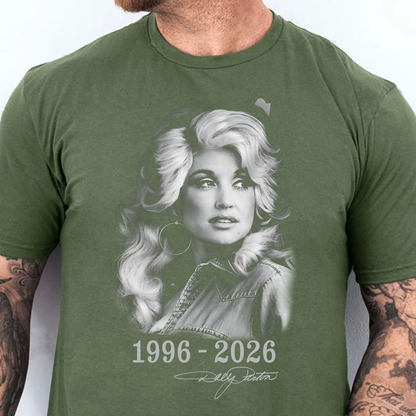 Retro Black & White Portrait Dolly Parton Memorial Shirt - Vintage Tribute Graphic Tee 686051