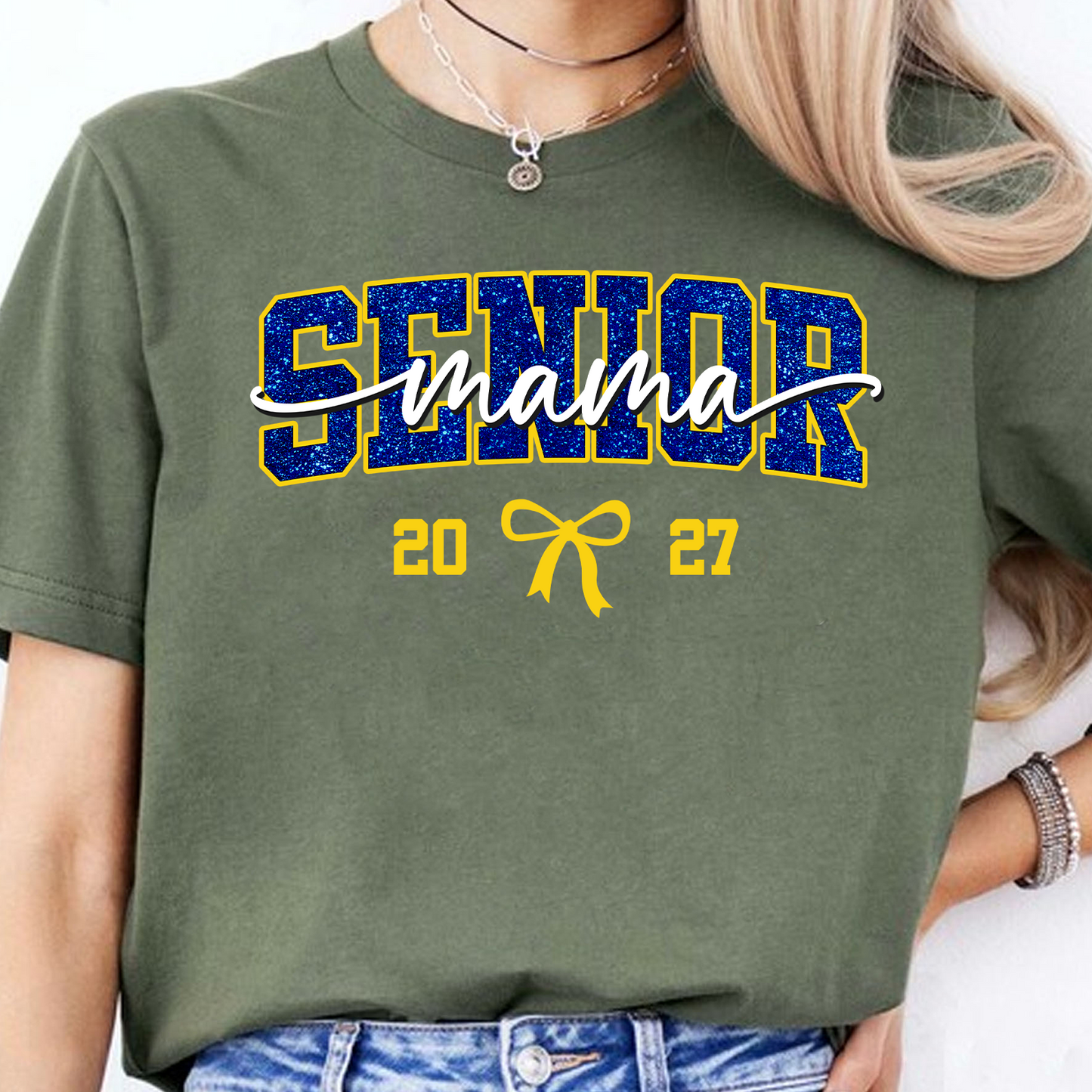 Personalized Senior Mama Dark Shirt, Class Of 2027 Tee, Sparkle Graduation Gift 685675