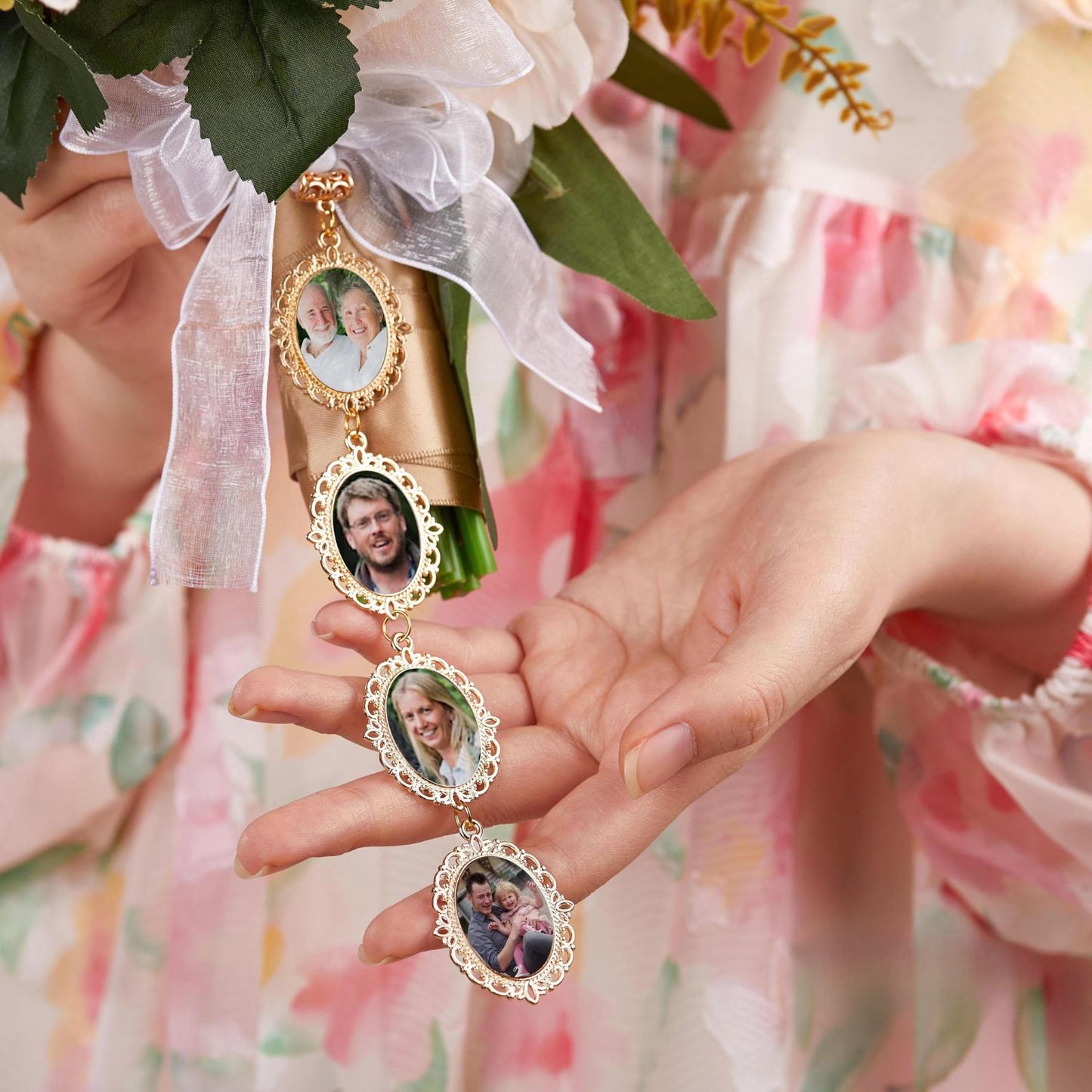 Custom Photo Bouquet Charm | Personalized Bridal Keepsake Brooch | Memorial Pin | Wedding Bouquet Charm 684686