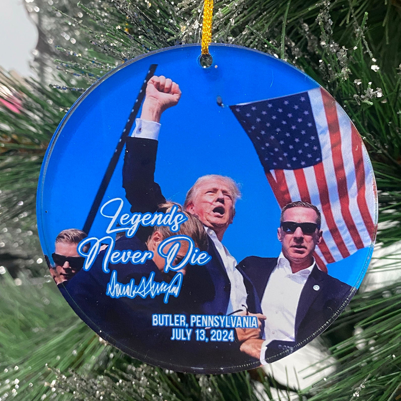 Trump Legends Never Die, Trump 47th President, Trump 2024 Acrylic Ornament, Perfect for Car & Christmas Tree Decor T1119 - GOP