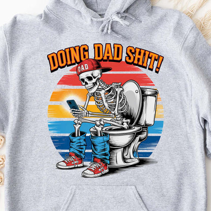 Doing Dad Shit Shirt | Funny Skeleton Dad T-Shirt | Trendy Father’s Day Gift for Men, Retro Dad Life Tee 682261