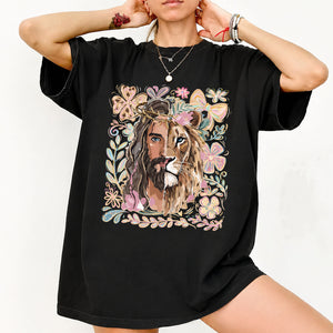 Lion of Judah Shirt, Floral Christian Shirt, Boho Faith Tee, Trendy Religious Women's T-Shirt 685697