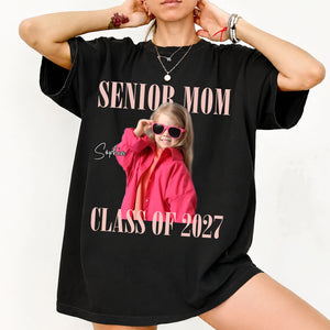 Custom Photo Senior Mom 2027 Shirt, Personalized Class of 2027 Tee, Retro Graduation Shirt 685721