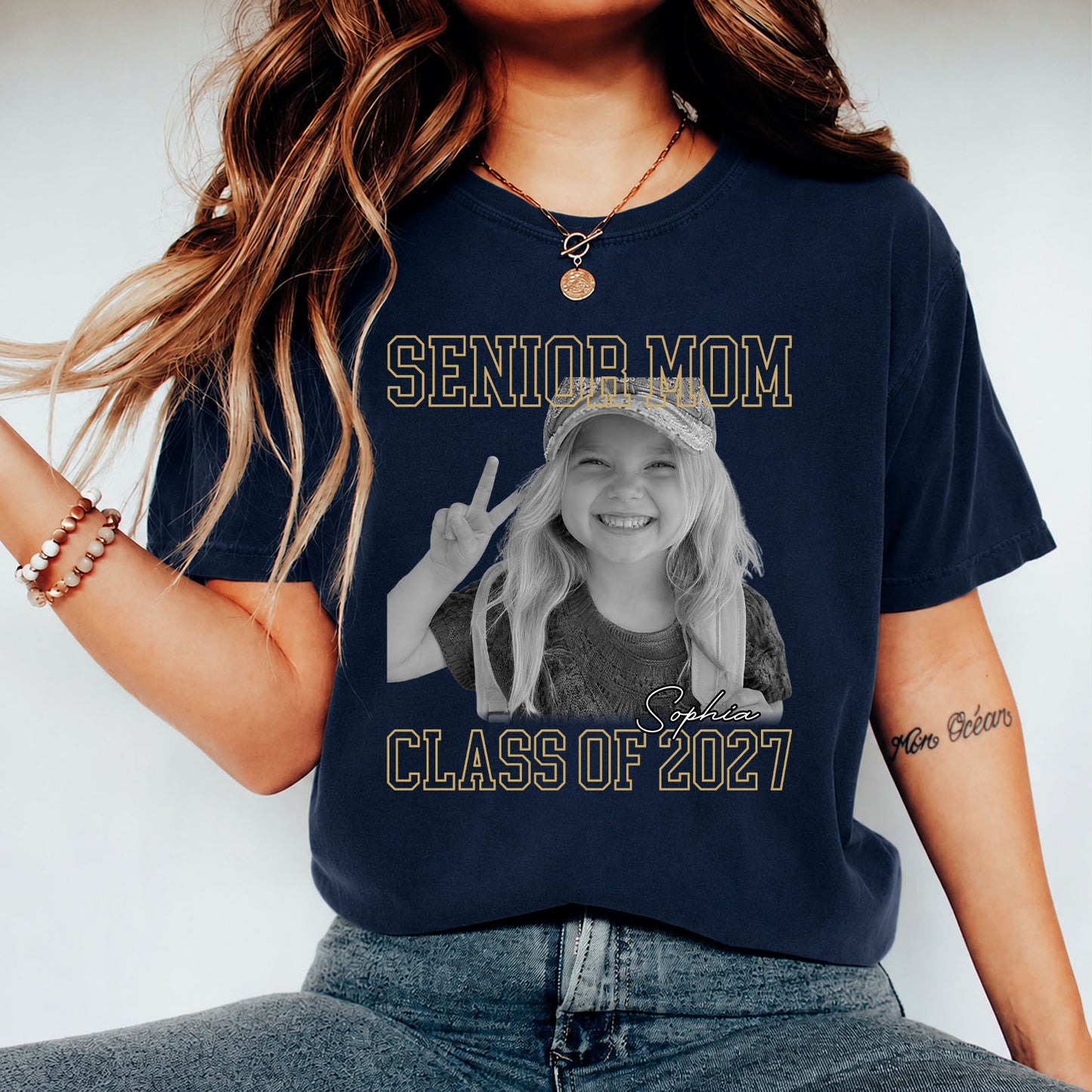 Personalized Senior Mom 2027 Photo Shirt, Custom Class of 2027 Graduation Tee, Proud Family Senior Gift 685687