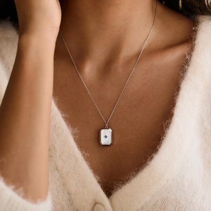 Personalized Birthstone Locket Necklace, Custom Photo Pendant with Engraving, Memorial Anniversary Gift 685604
