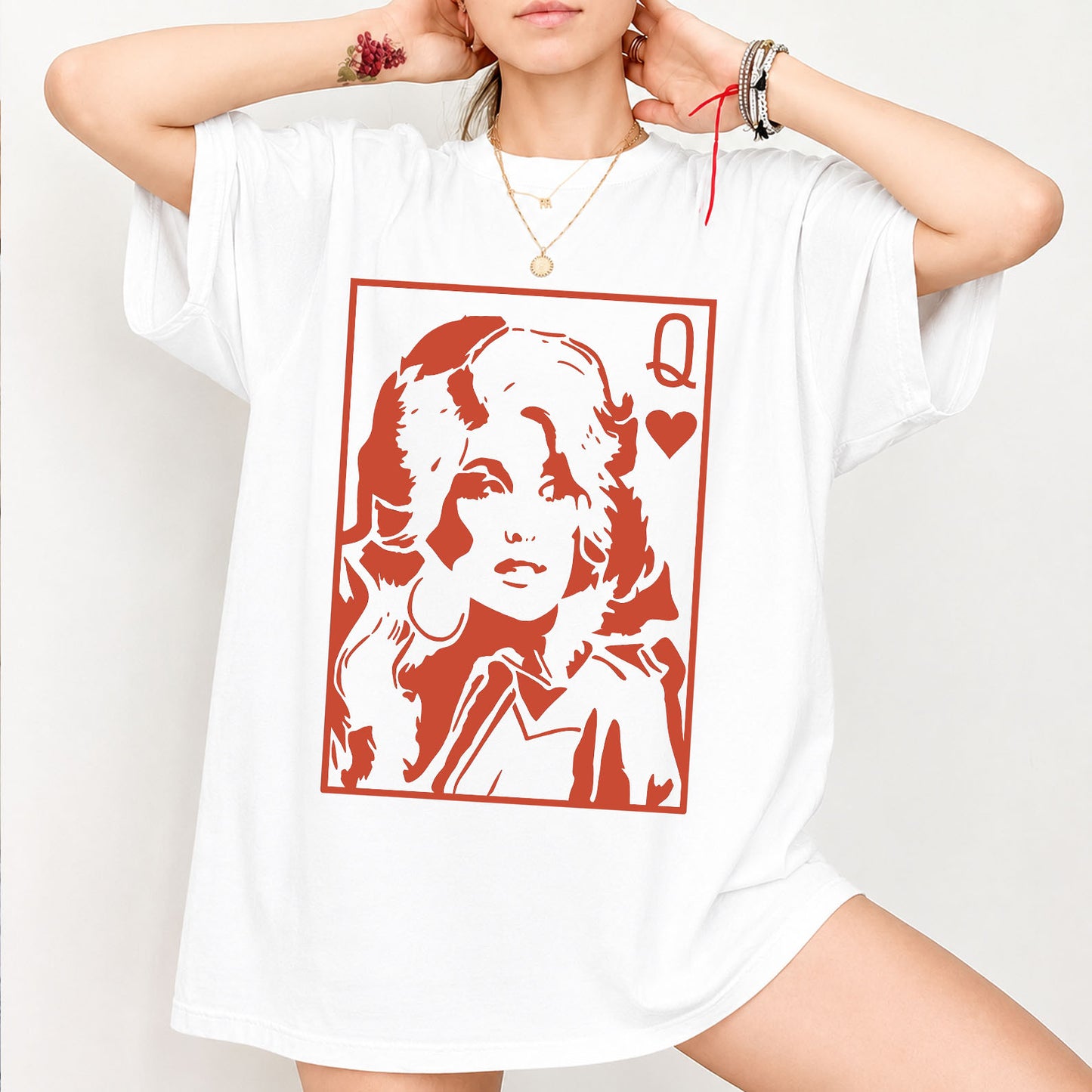 Dolly Parton Queen of Hearts Shirt, Retro Country Music Graphic Tee, Dolly Fan Gift, Vintage Western T-Shirt 686171