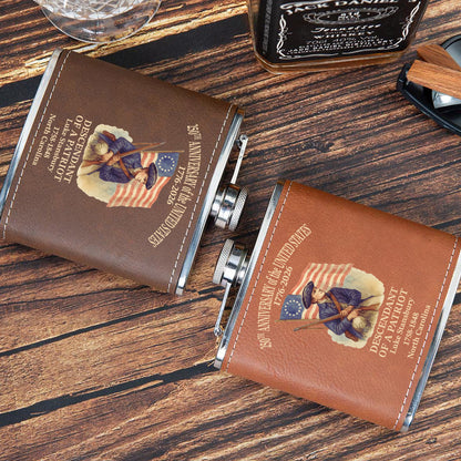 Descendant Of A Patriot Flask, Personalized Leather Flask, 250 Years Anniversary Gift 684597