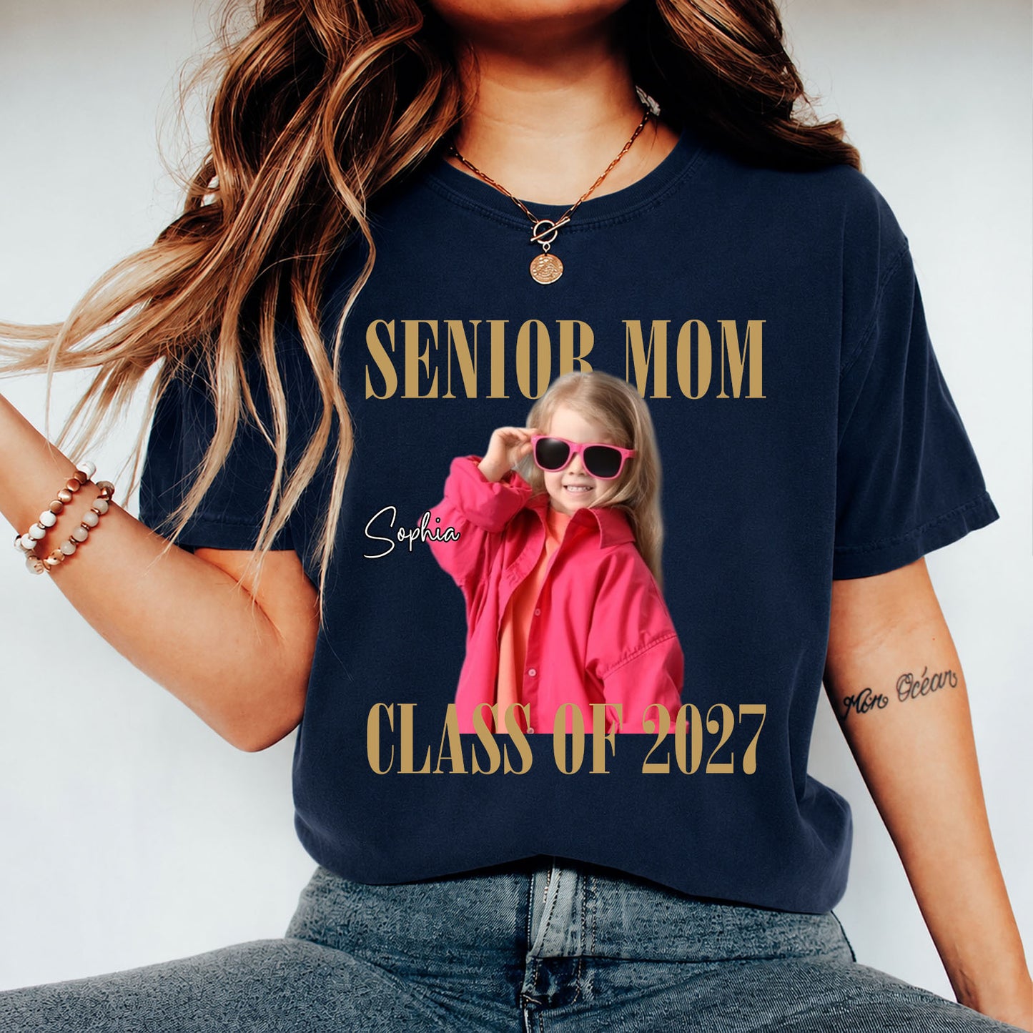 Custom Photo Senior Mom 2027 Shirt, Personalized Class of 2027 Tee, Retro Graduation Shirt 685721