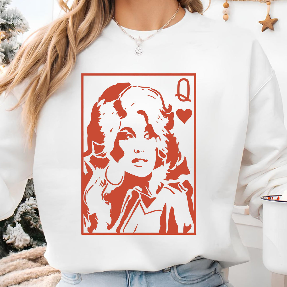 Dolly Parton Queen of Hearts Shirt, Retro Country Music Graphic Tee, Dolly Fan Gift, Vintage Western T-Shirt 686171