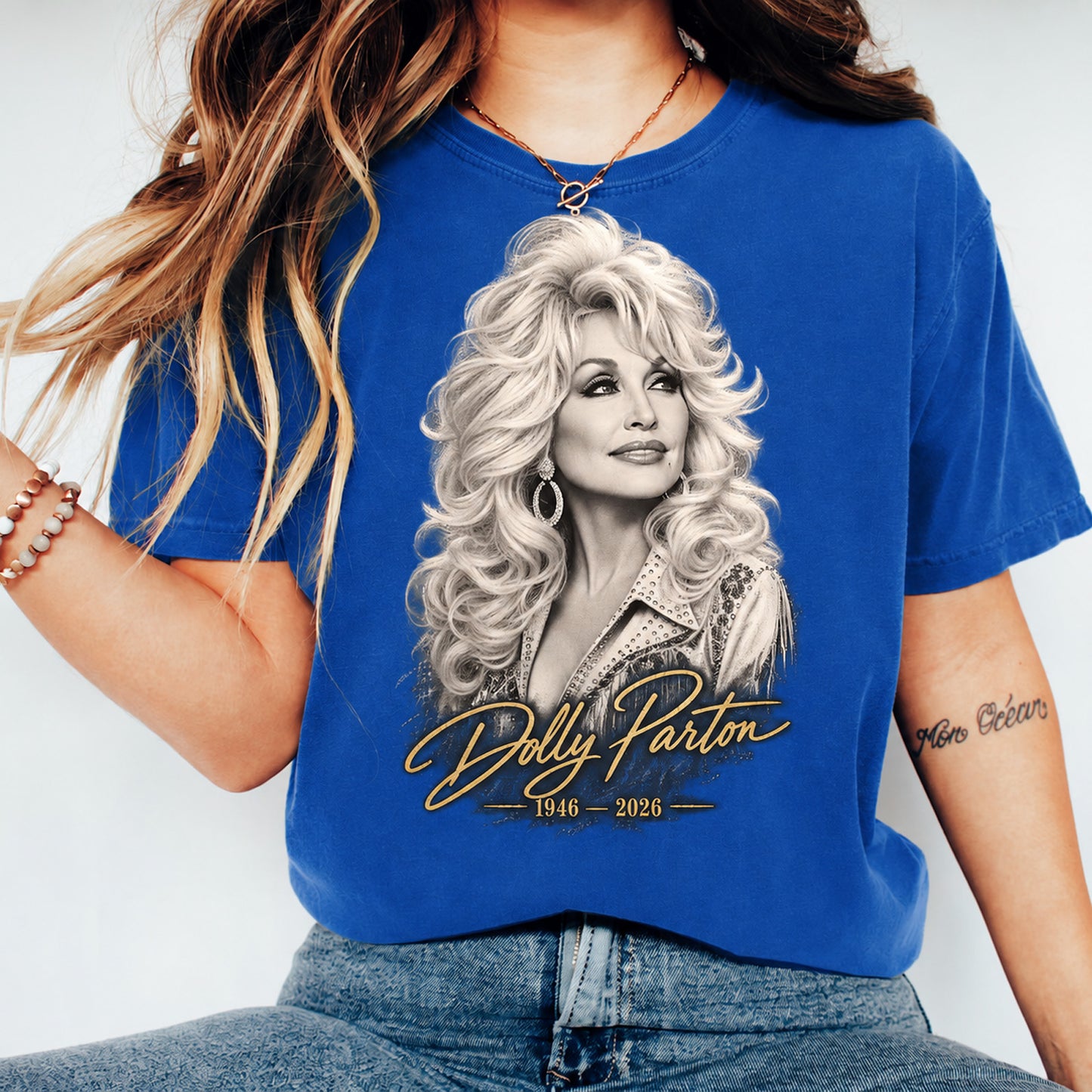 Dolly Parton Memorial Shirt, 1946–2026 Country Music Tribute T-Shirt, Vintage Signature Graphic Tee 686035 WFD