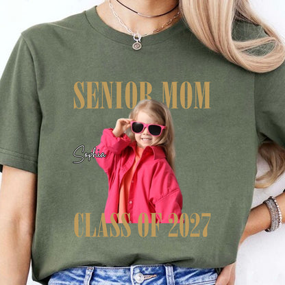 Custom Photo Senior Mom 2027 Shirt, Personalized Class of 2027 Tee, Retro Graduation Shirt 685721