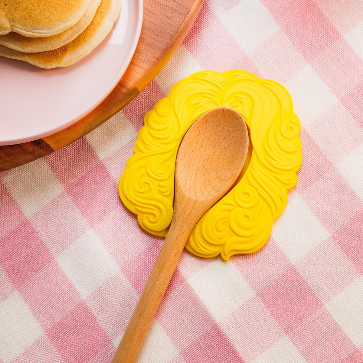 Dolly Parton Big Hair Spoon Rest, Heat Resistant Silicone Utensil Holder, Country Music Kitchen Gift 686427 WFD
