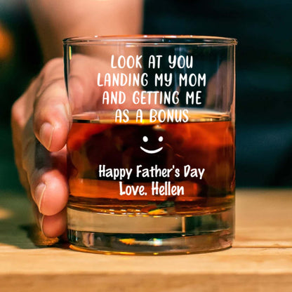 Look At You Landing My Mom And Getting Me As A Bonus | Personalized Funny Beer Glass For Stepdad | Father’s Day Gift for Bonus Dad, Best Stepfather 682237